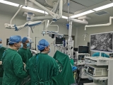 【无影灯下】肝胆胰外科在全市率先开展联合肝脏分隔和门静脉结扎的二步肝切除术（ALPPS）